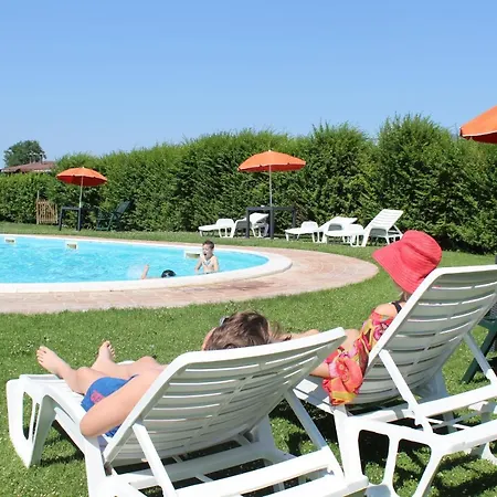 Szálloda Villaggio Le Stelline 3*