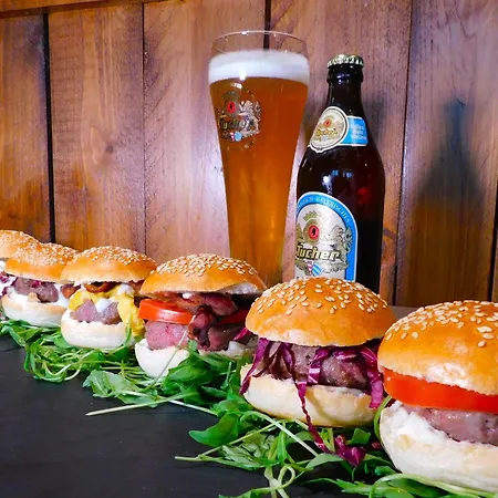 Villaggio Le Stelline 호텔 몬테팔코